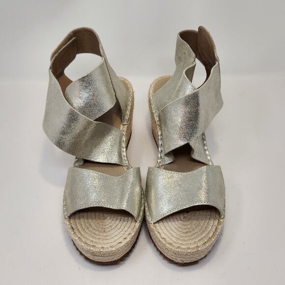 Eileen Fisher Willow Espadrille Wedge Sandals Size 9 Gold Metallic Leather - Picture 2 of 9